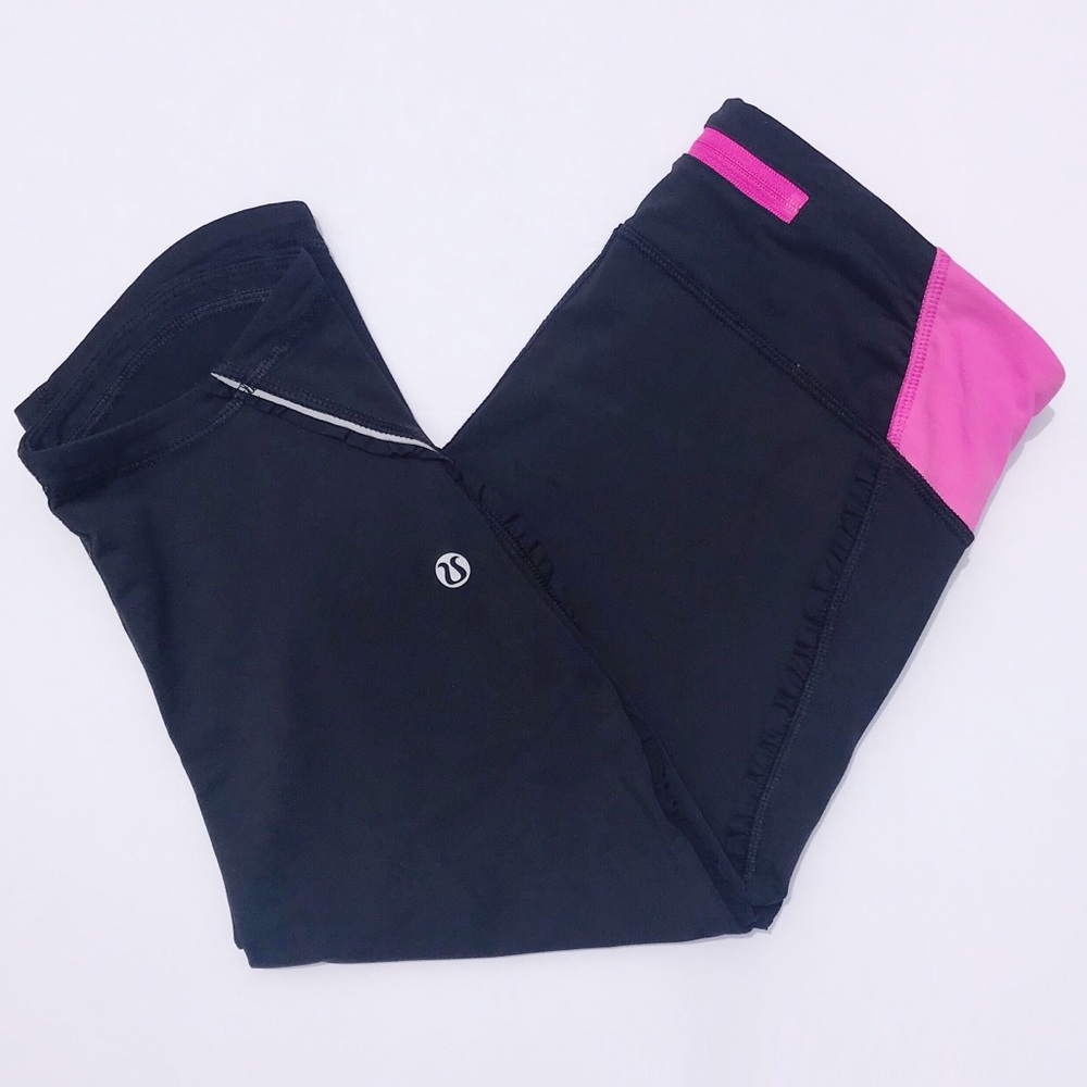 LULULEMON Crop Run: Inspire *Ruffle Reflective EUC